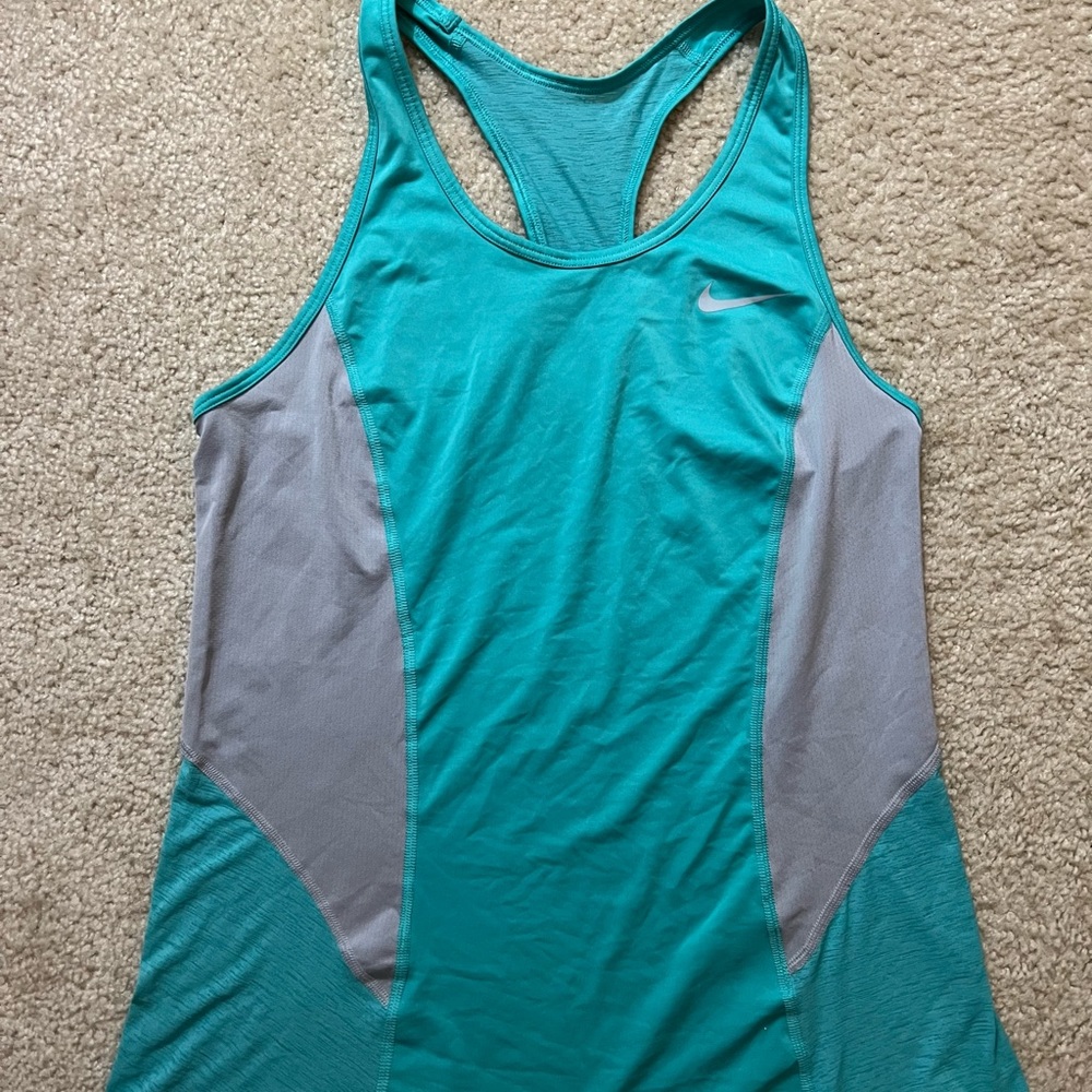 Women’s Nike Teal Size Large Athletic Tank-Top